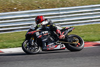 brands-hatch-photographs;brands-no-limits-trackday;cadwell-trackday-photographs;enduro-digital-images;event-digital-images;eventdigitalimages;no-limits-trackdays;peter-wileman-photography;racing-digital-images;trackday-digital-images;trackday-photos